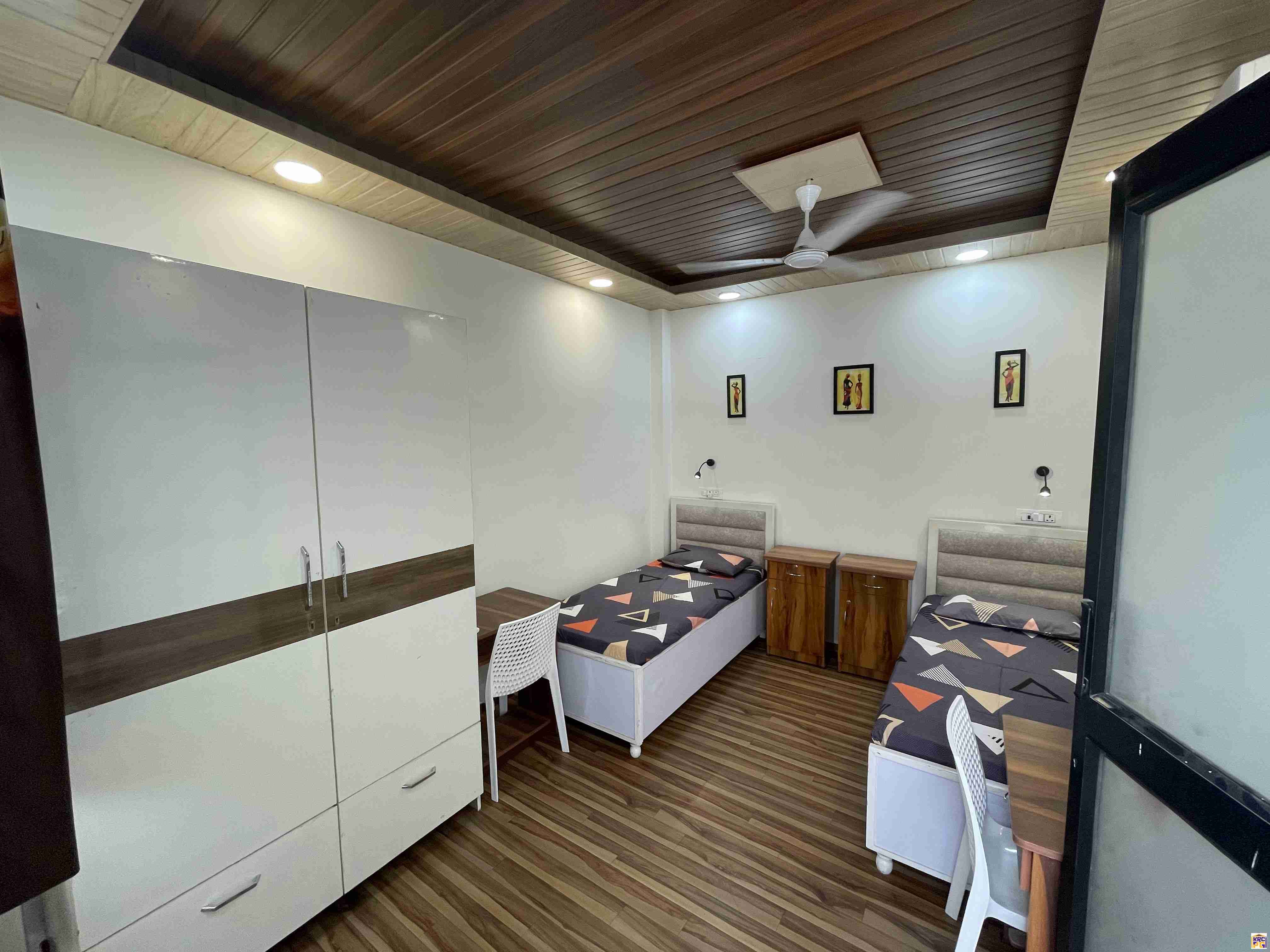 Safe Stayz Girls PG & Hostel