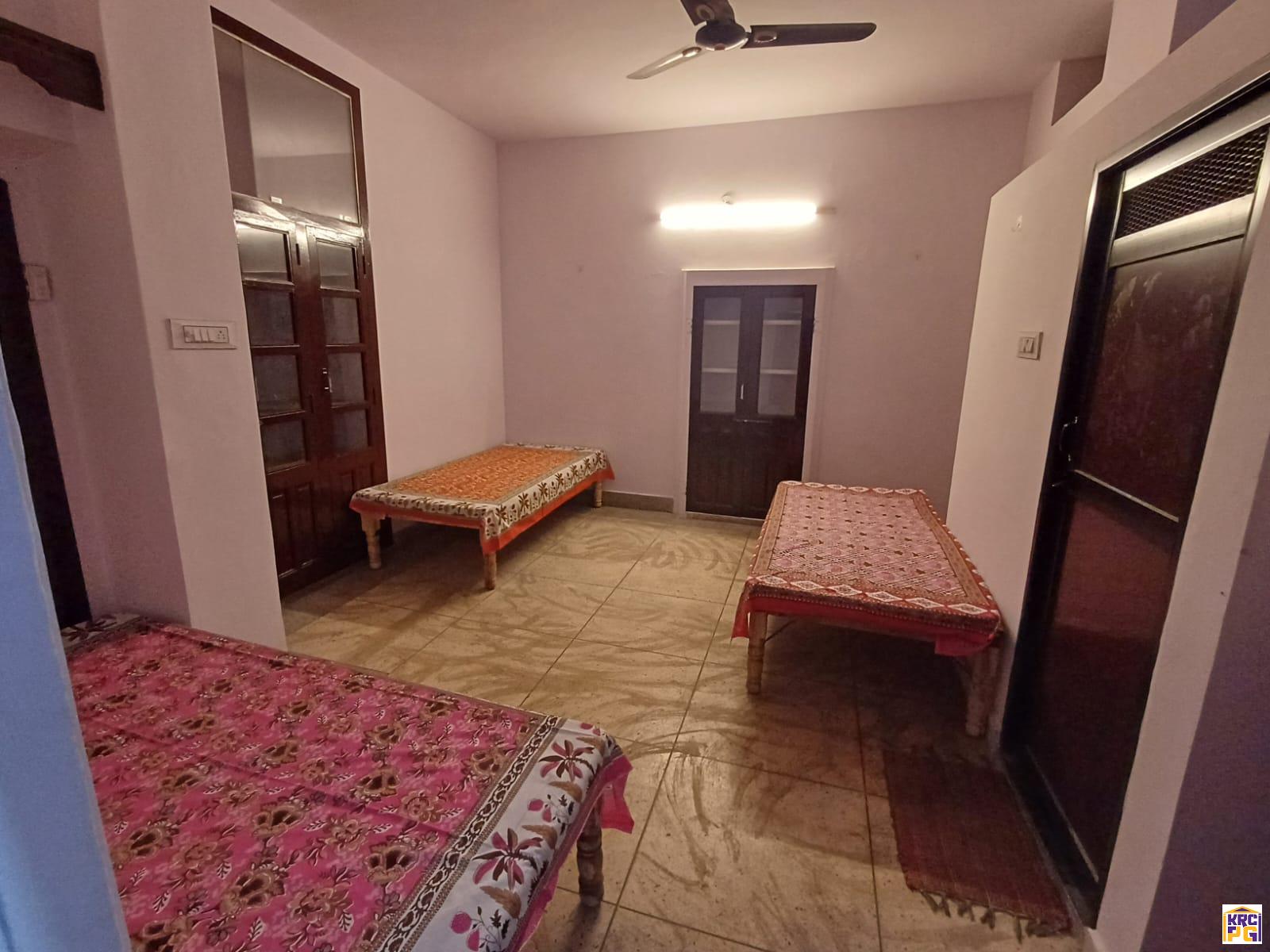 Shivang-Room-Services